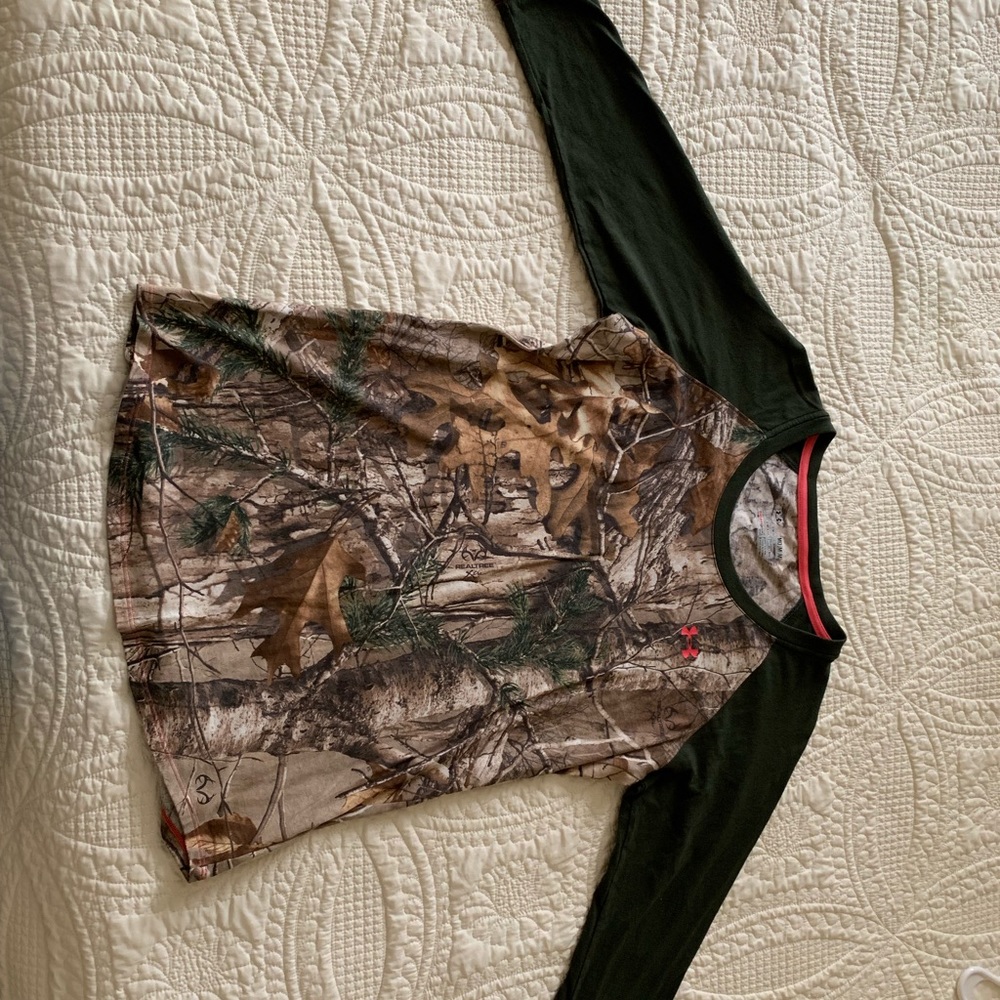 Camouflage underamour quarter sleeve